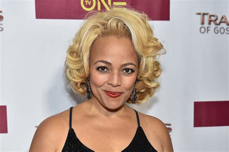 kim fields young|Kim Fields Bio, Age, Husband, Height, Family, Children, Net。